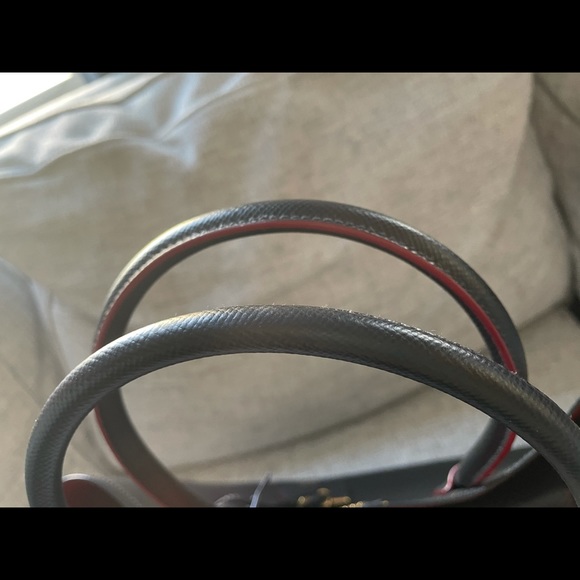 Medium Saffiano Leather Prada - Picture 4 of 15